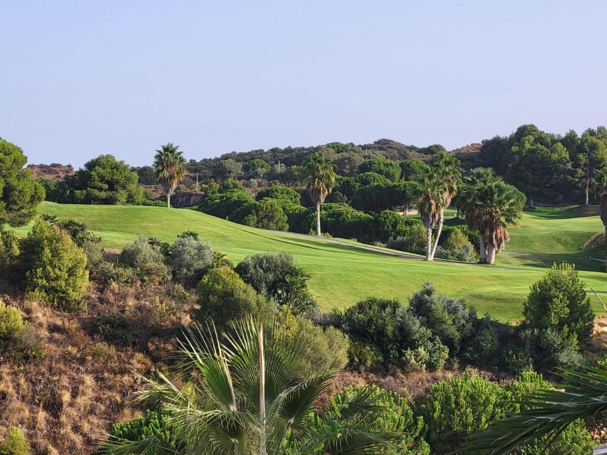 Alhaurin Golf Apartment Alhaurin el Grande Bagian luar foto